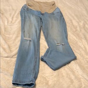 Light wash skinny maternity jeans